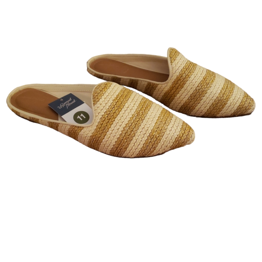 Universal Thread Beige Mules